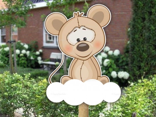 Geboortebord buiten muisje op wolk