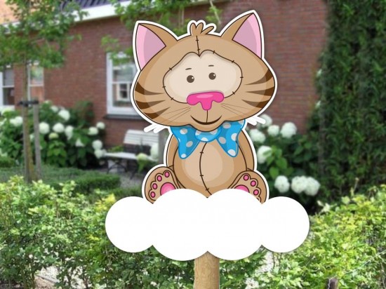 Geboortebord buiten poesje blauw op wolk