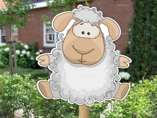 Geboortebord buiten schaapje