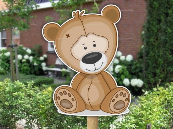Geboortebord buiten teddybeer