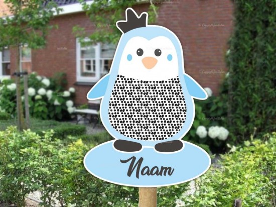 Geboortebord pinguin kroon met naam babyblauw